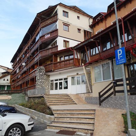 Studio Appartamento Poiana Brasov Esterno foto